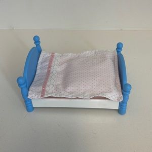 Little Tikes My My Size Pink Dollhouse Furniture Small Bed